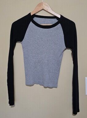 Brandy Melville Black & Gray Raglan Long-Sleeve Tee